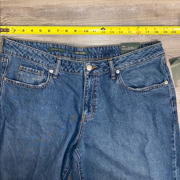 NWT WILD FABLE Low-Rise Rigid Baggy Jeans 14 - Picture 4 of 10